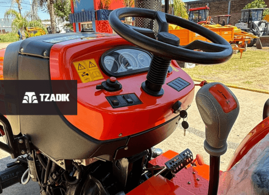 🚜 Tractor Hanomag TF70 4