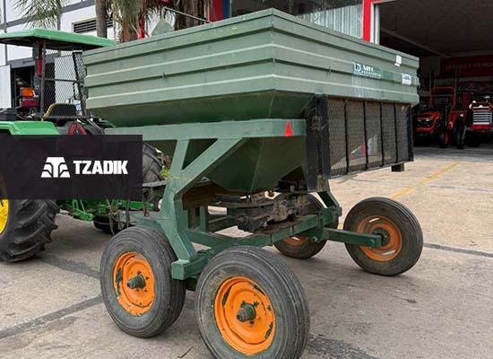 Fertilizadora Esparcidora USADA VICA AF | 3000lt | 25m 1