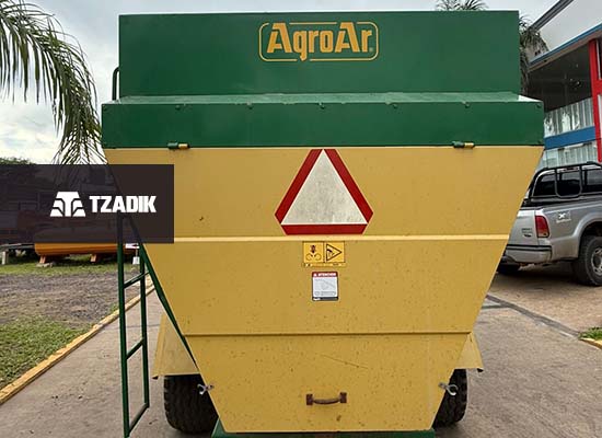 Mezclador Y Distribuidor De Ración Agroar M7009 Usado 3