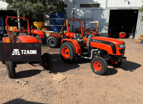 Tractor Hanomag 300P Parquero 5