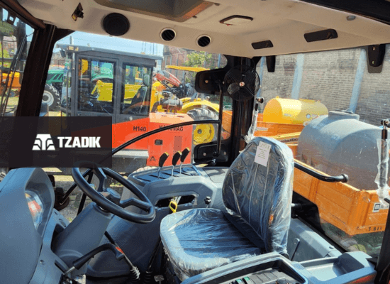 Tractor Hanomag Stark 800 con cabina 13