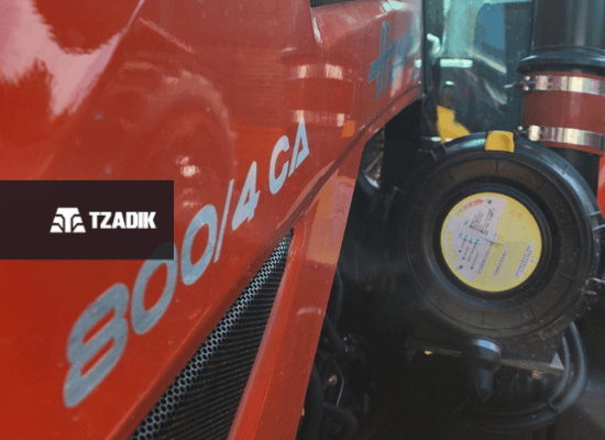 Tractor Hanomag Stark 800 con cabina 16