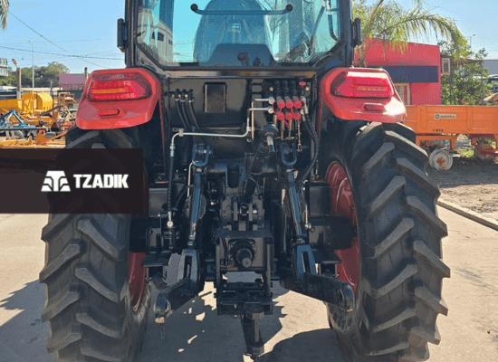 Tractor Hanomag Stark 800 con cabina 19