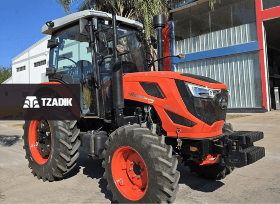 Tractor Hanomag Stark 800 con cabina 21