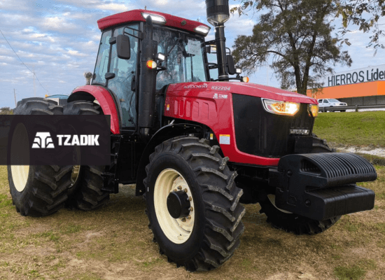 Tractor nuevo Chery Word 2204 de 225 HP 3